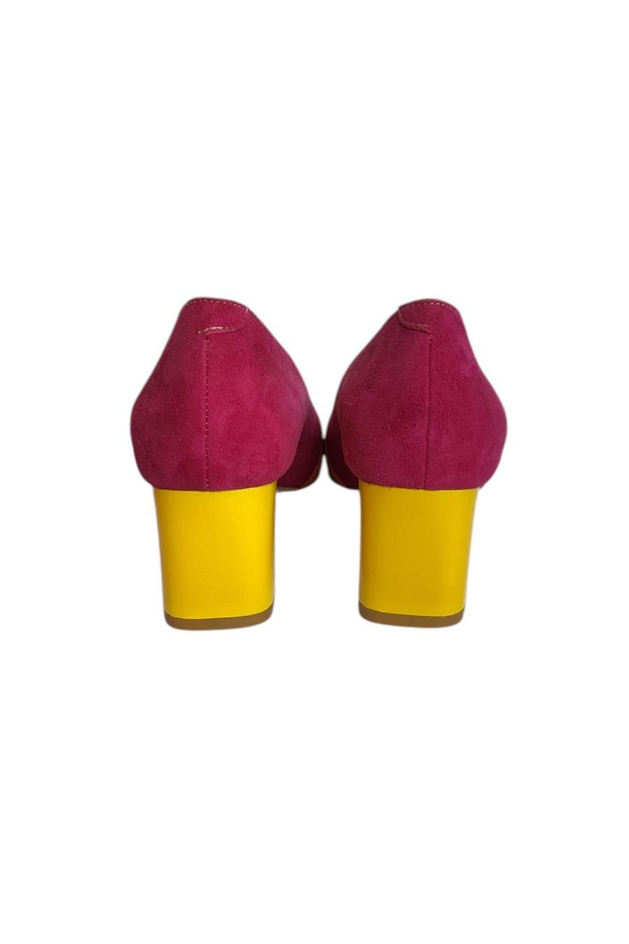 Fuşya  Hakiki Deri Önden Toka Detaylı Topuklu Ayakkabı