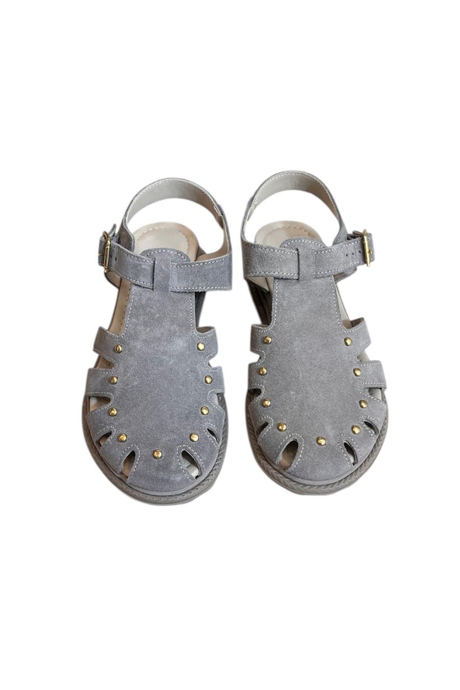 Gri Hakiki Deri Süet Burnu Kapalı Arkası Açık Troklu Sandalet