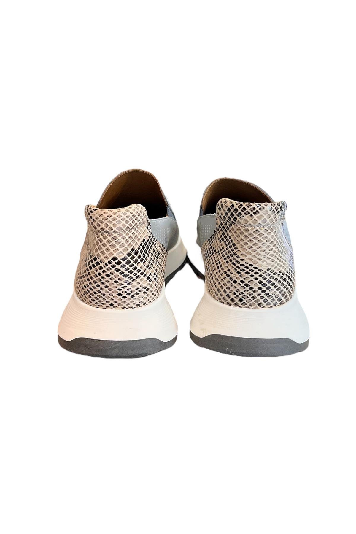 Gri Hakiki Deri Yanları Lastikli Comfort Taban Sneaker