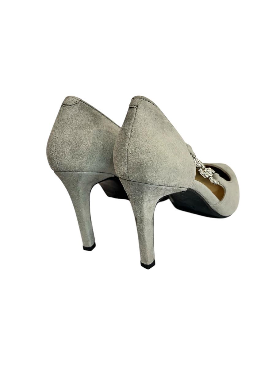 Gri Hakiki Süet Deri Taşlı Zincir Detay Topuklu Ayakkabı