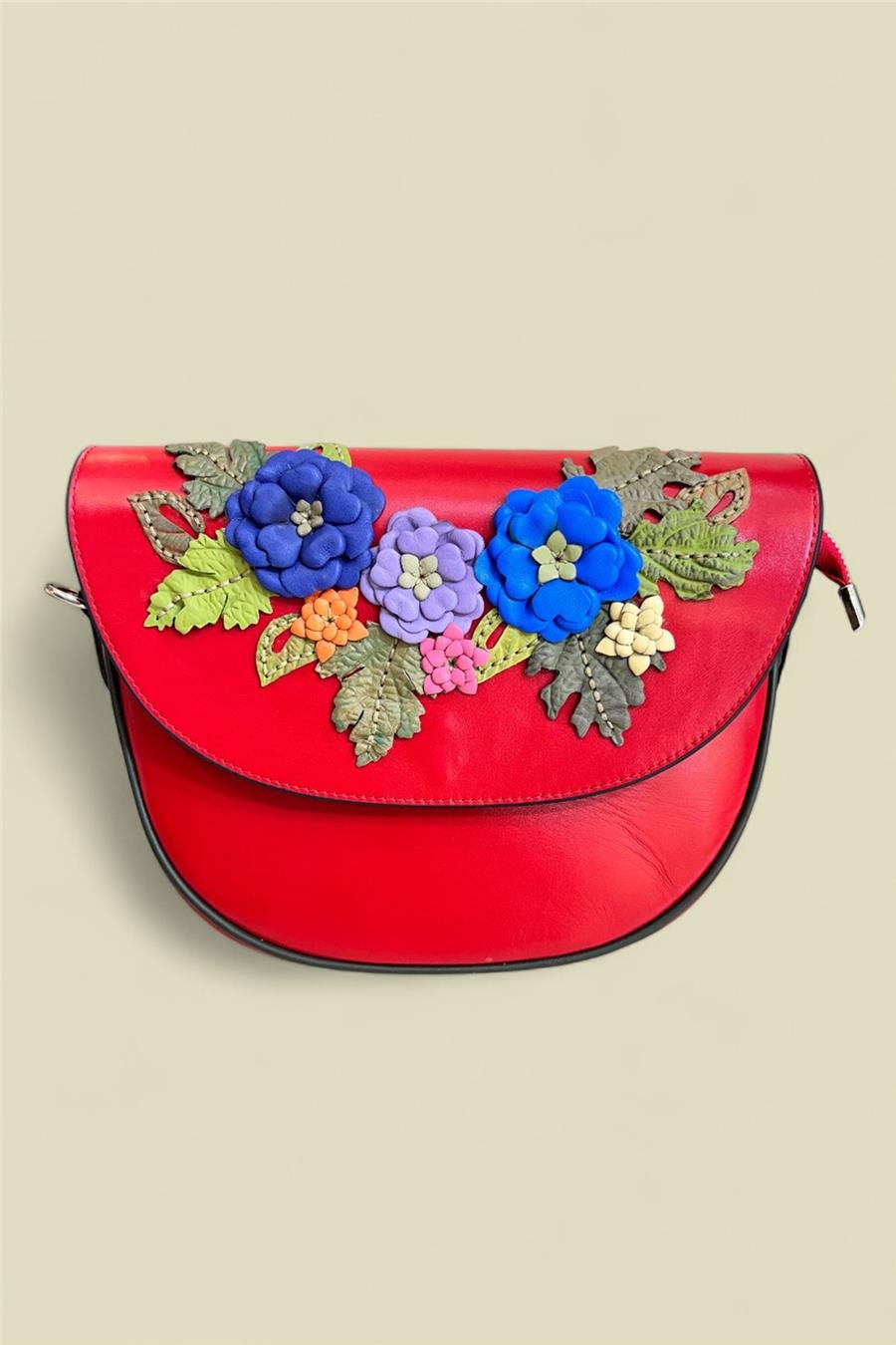 Kırmızı Hakiki Deri Çiçek Motifli El Yapımı Çapraz Çanta