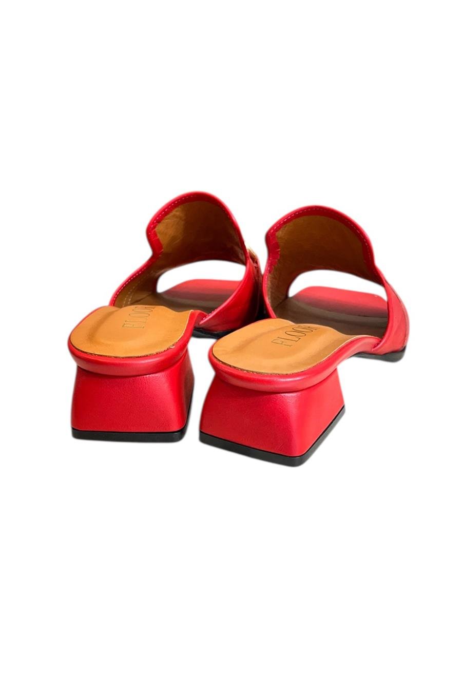 Kırmızı Hakiki Deri Tek Bant Üzeri Toka Detaylı Topuklu Terlik