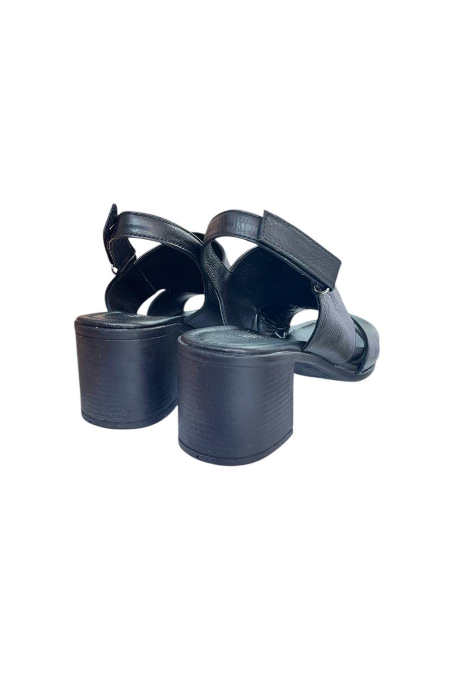 Siyah Hakiki Deri Hafif Ve Comfort Taban Yazlık Topuklu Ayakkabı