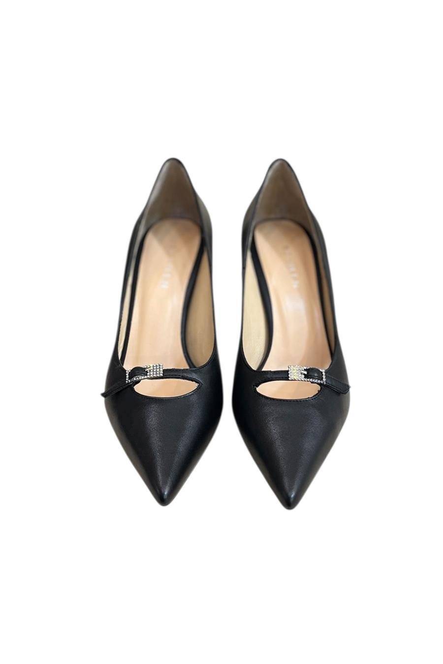 Siyah Hakiki Deri Toka Detay Topuklu Ayakkabı