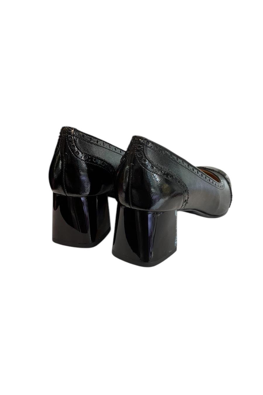 Siyah Hakiki Deri  Topuklu Ayakkabı