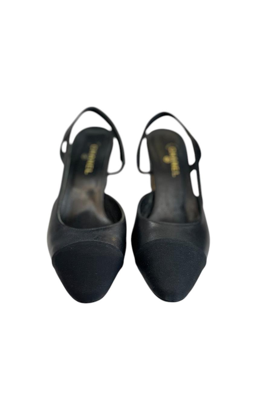 Siyah Hakiki Deri Yanları Açık Lastik Bantlı  ve Arkası Açık Topuklu Ayakkabı