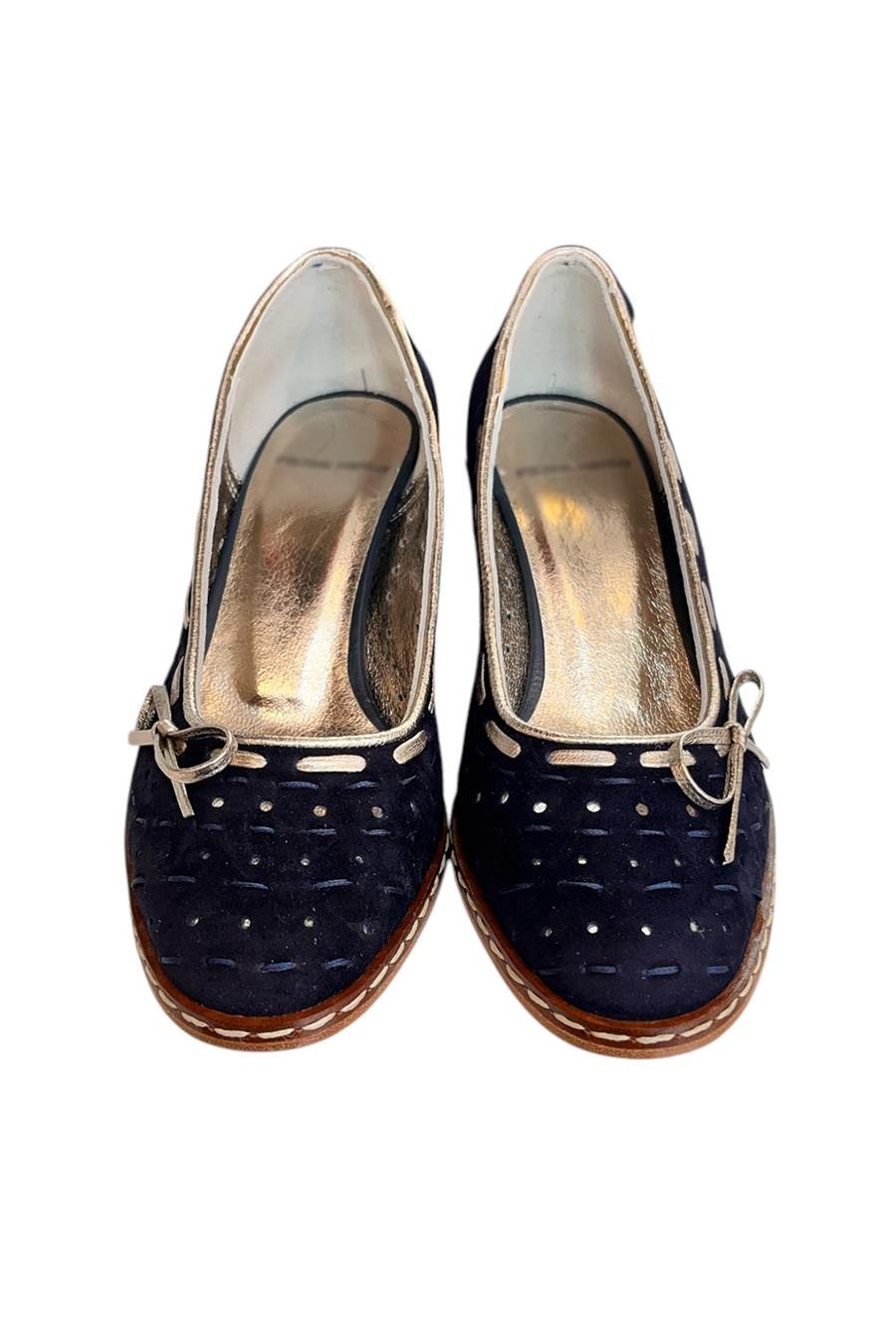 Siyah Hakiki Süet Deri Fiyonk Detay Topuklu Ayakkabı