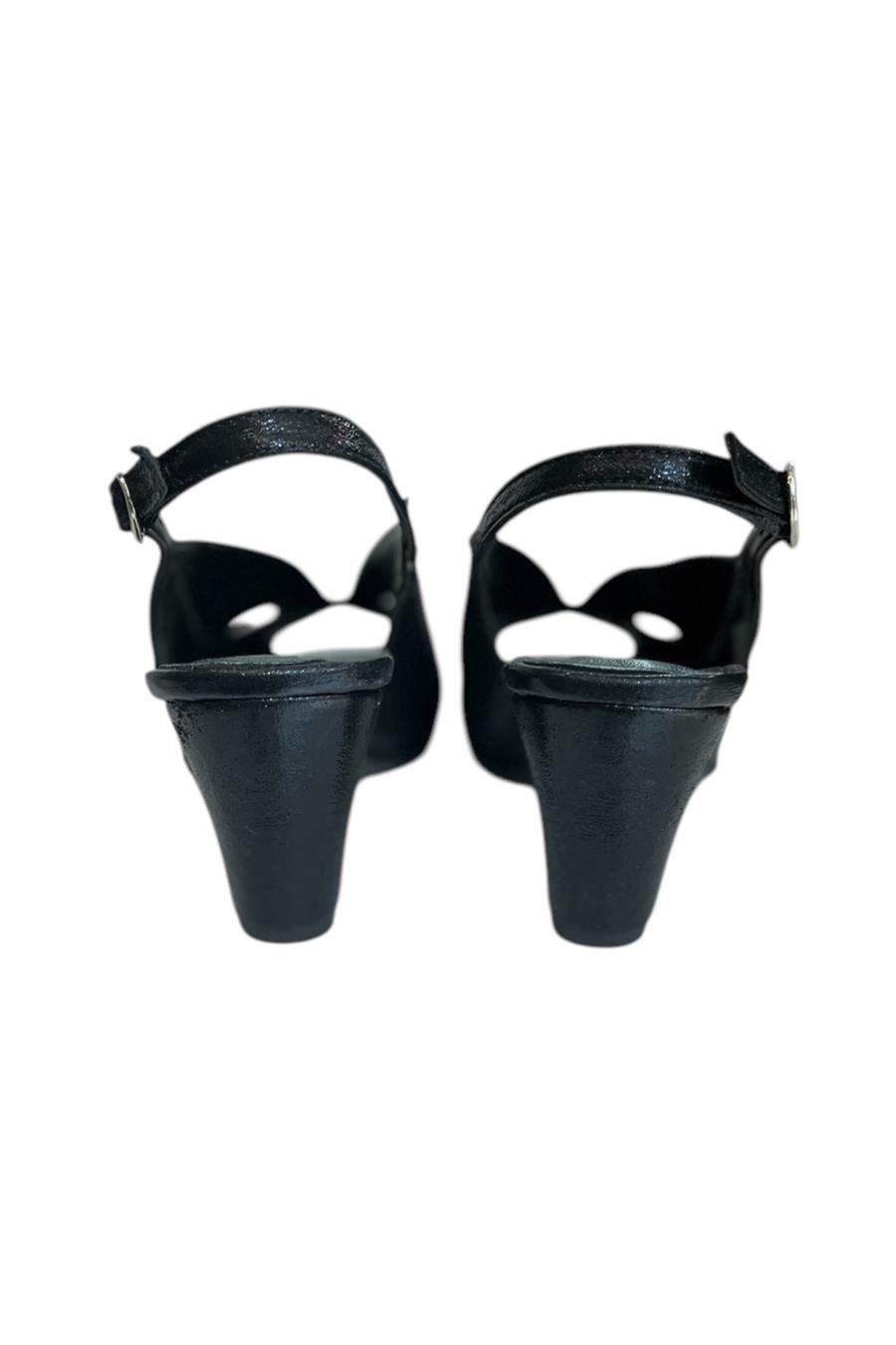 Siyah Vegan Deri Arkası Açık Topuklu Ayakkabı