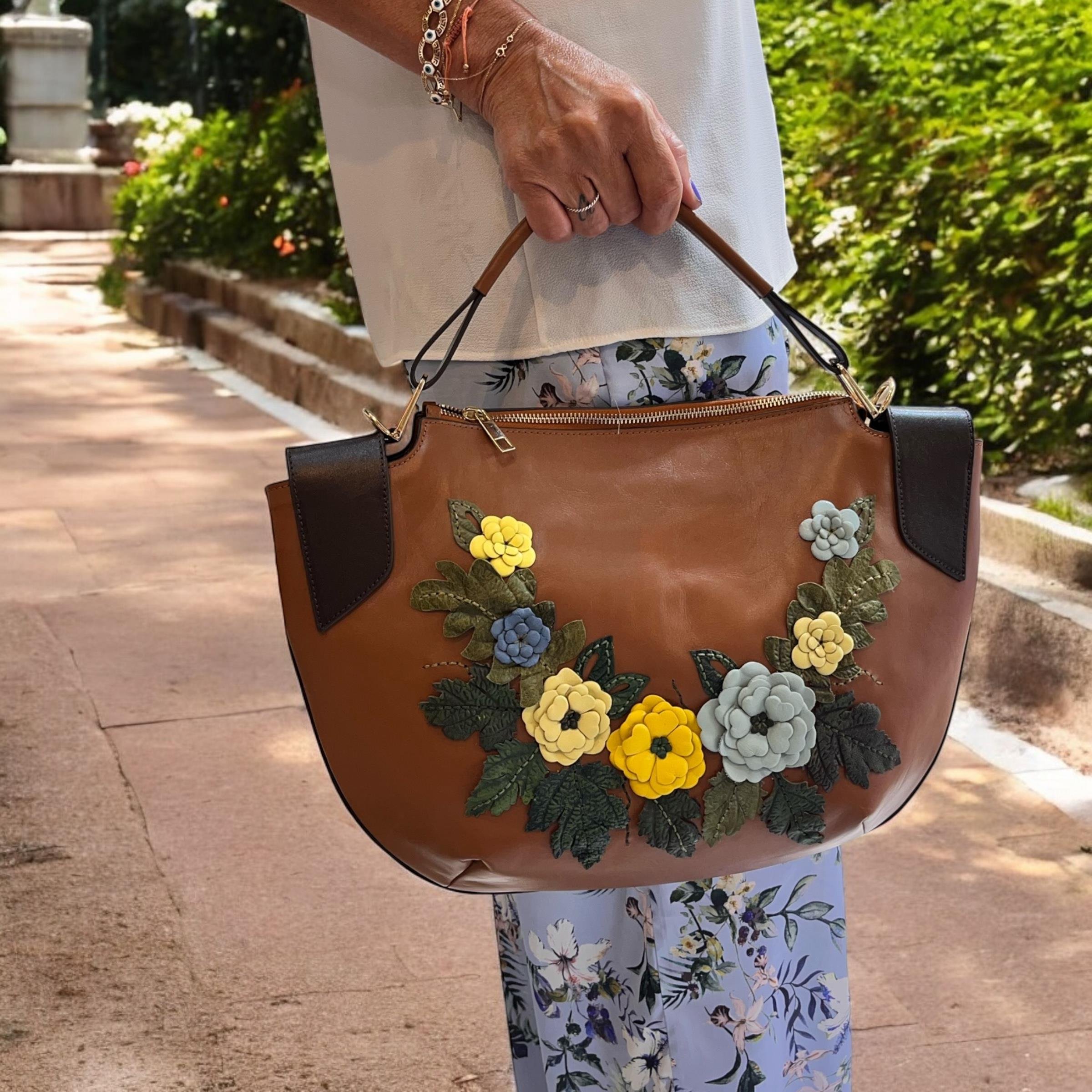 Taba  Hakiki Deri Çiçek Motifli El Yapımı Omuz ve El Çantası