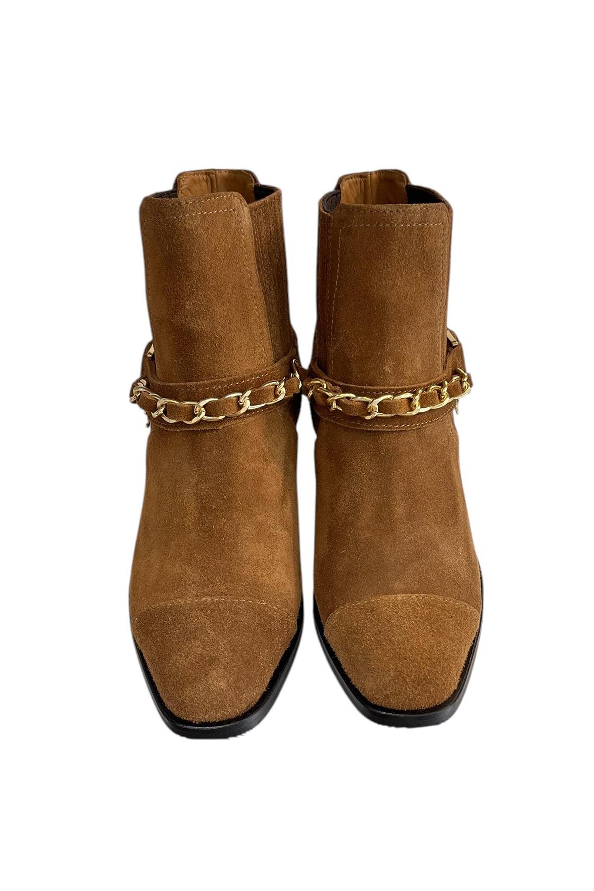 Taba Hakiki Süet Deri Zincir Detay  Bot