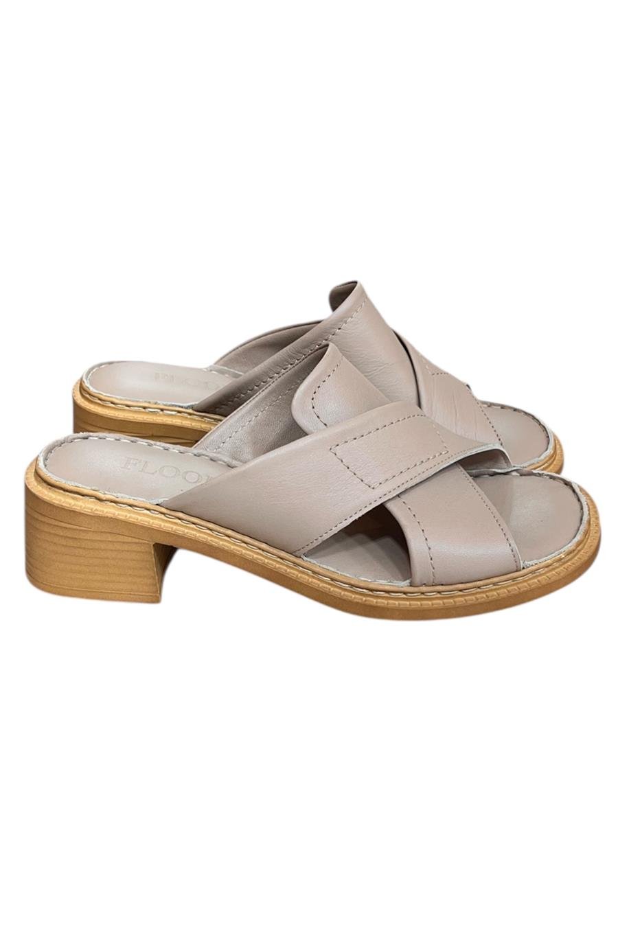 Vizon Hakiki Deri Puf Taban Çapraz Bantlı Terlik 