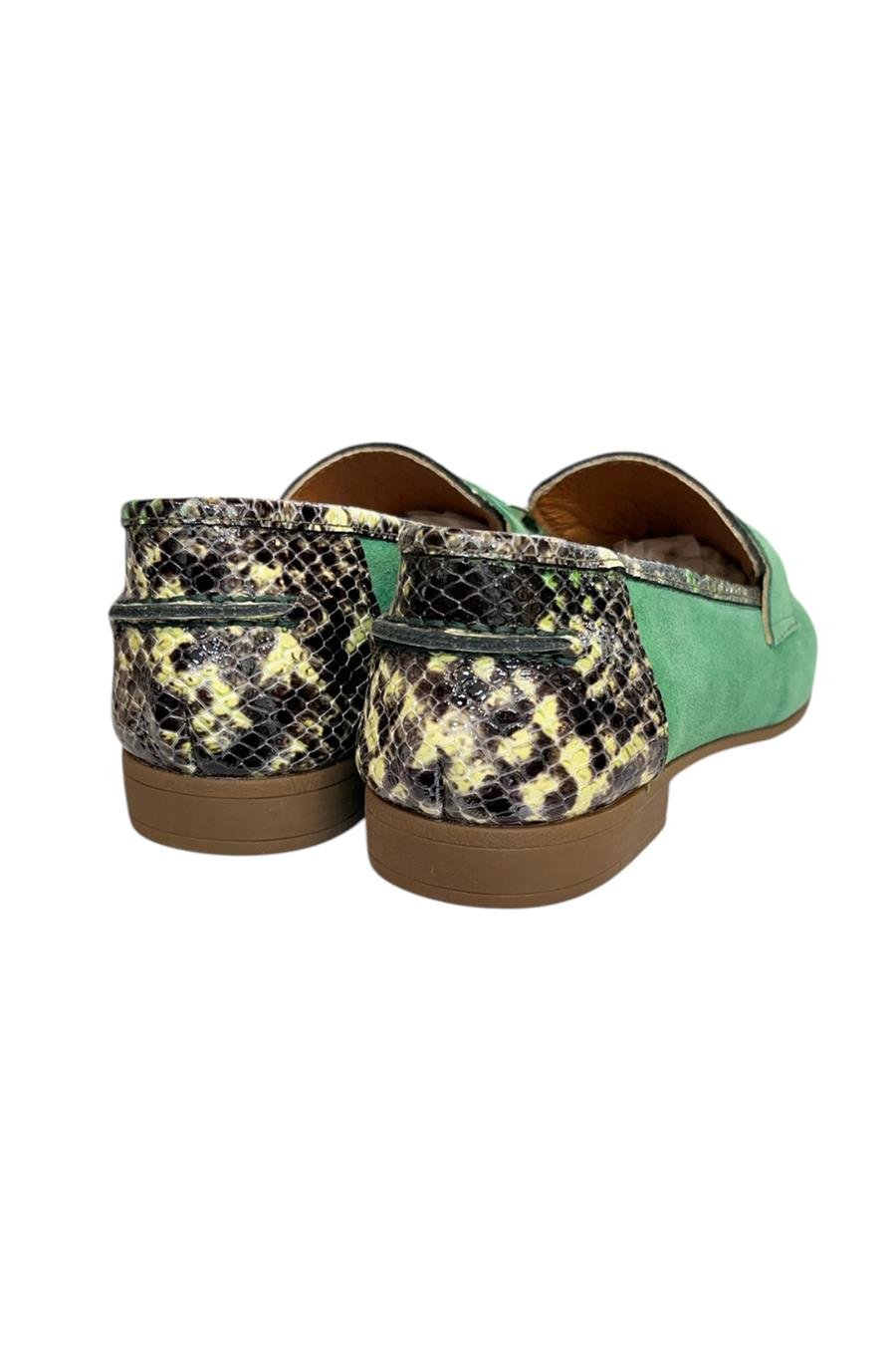 Yeşil Hakiki Süet Deri Yılan Baskı Loafer