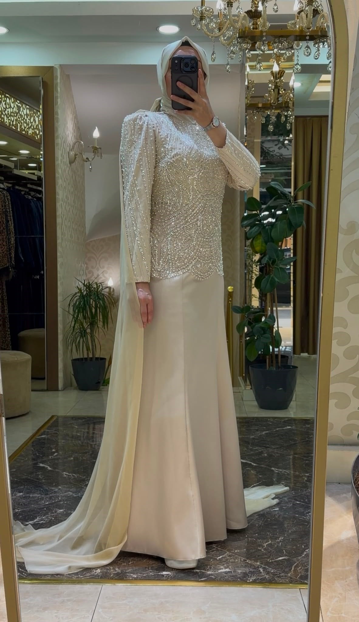 Pınar Şems Aksoy Abiye Krem