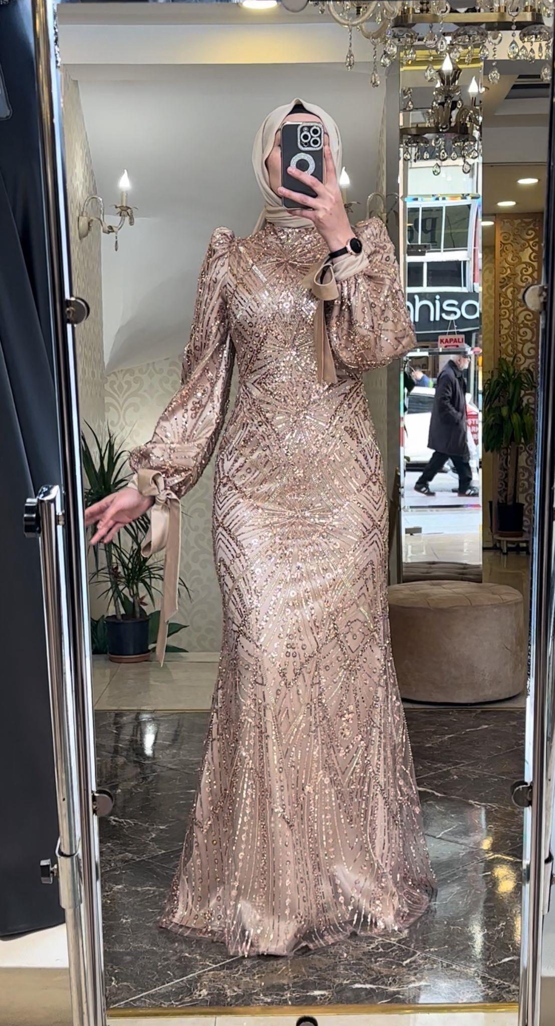 Pınar Şems Aylin Abiye
