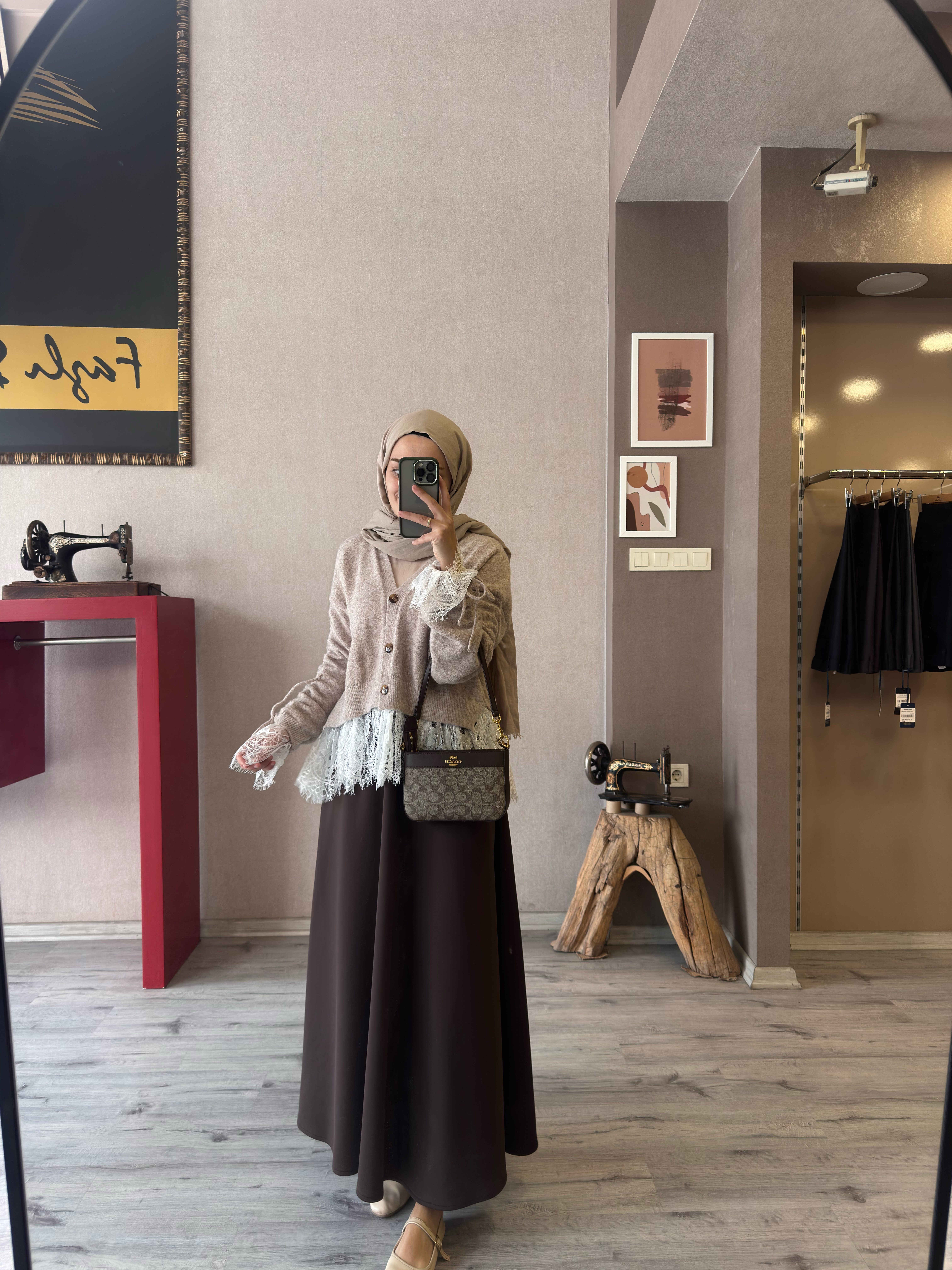 Dantelli karamel kahve hırka - 1181
