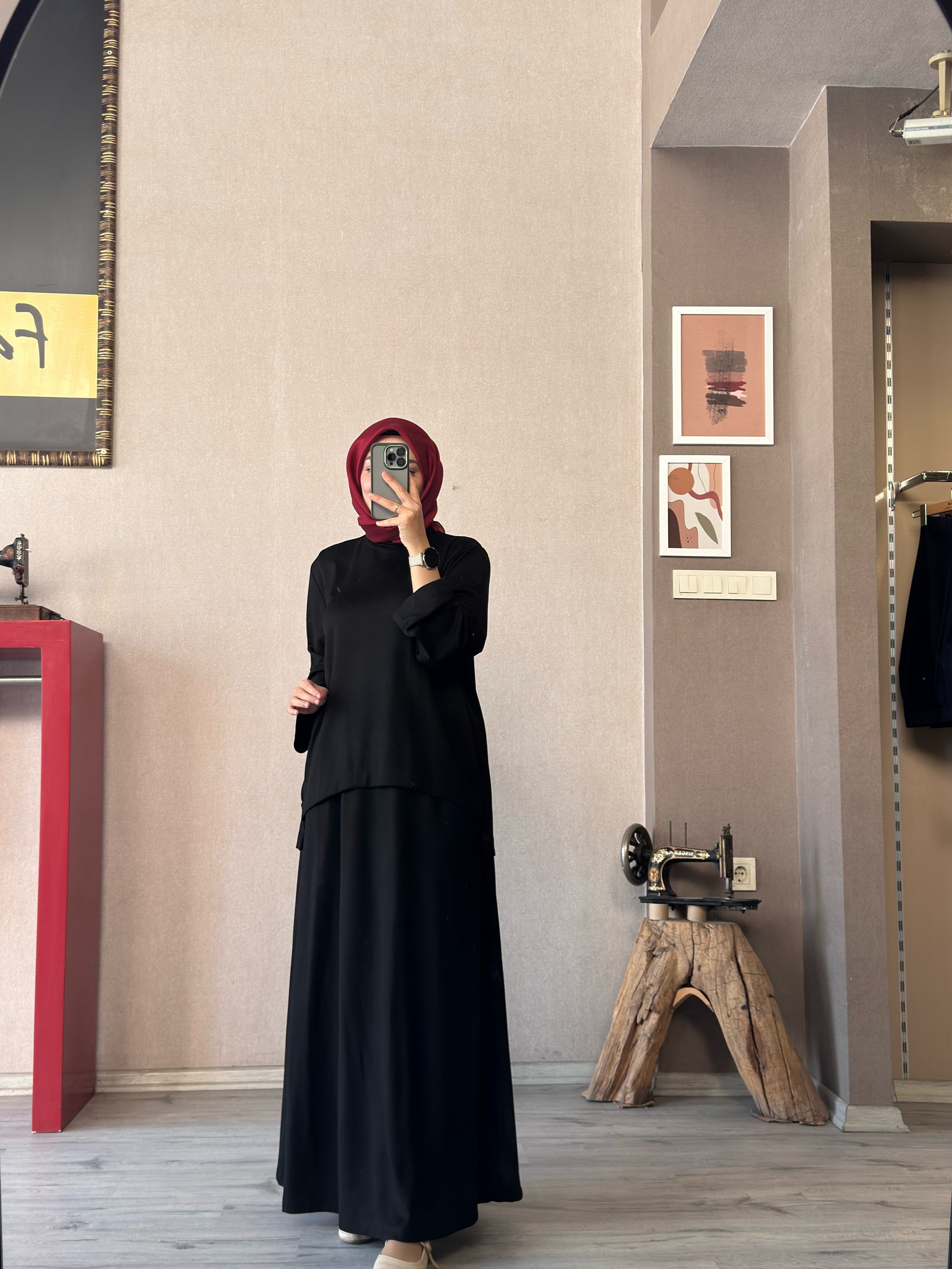 Flora siyah etekli takım - 1170