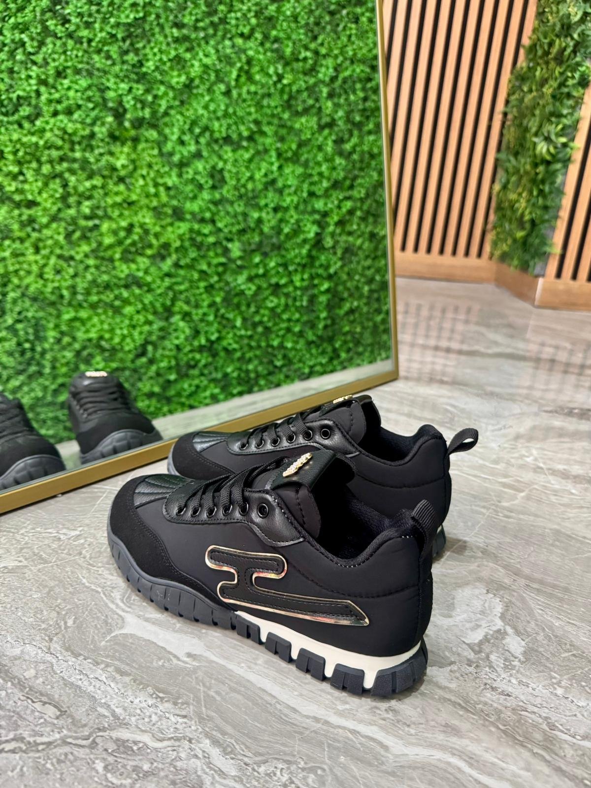 ONYX SİYAH KAPİTONE SPOR