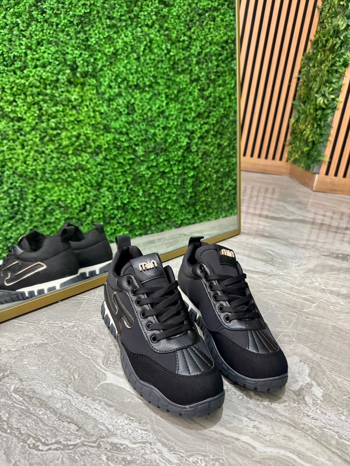 ONYX SİYAH KAPİTONE SPOR