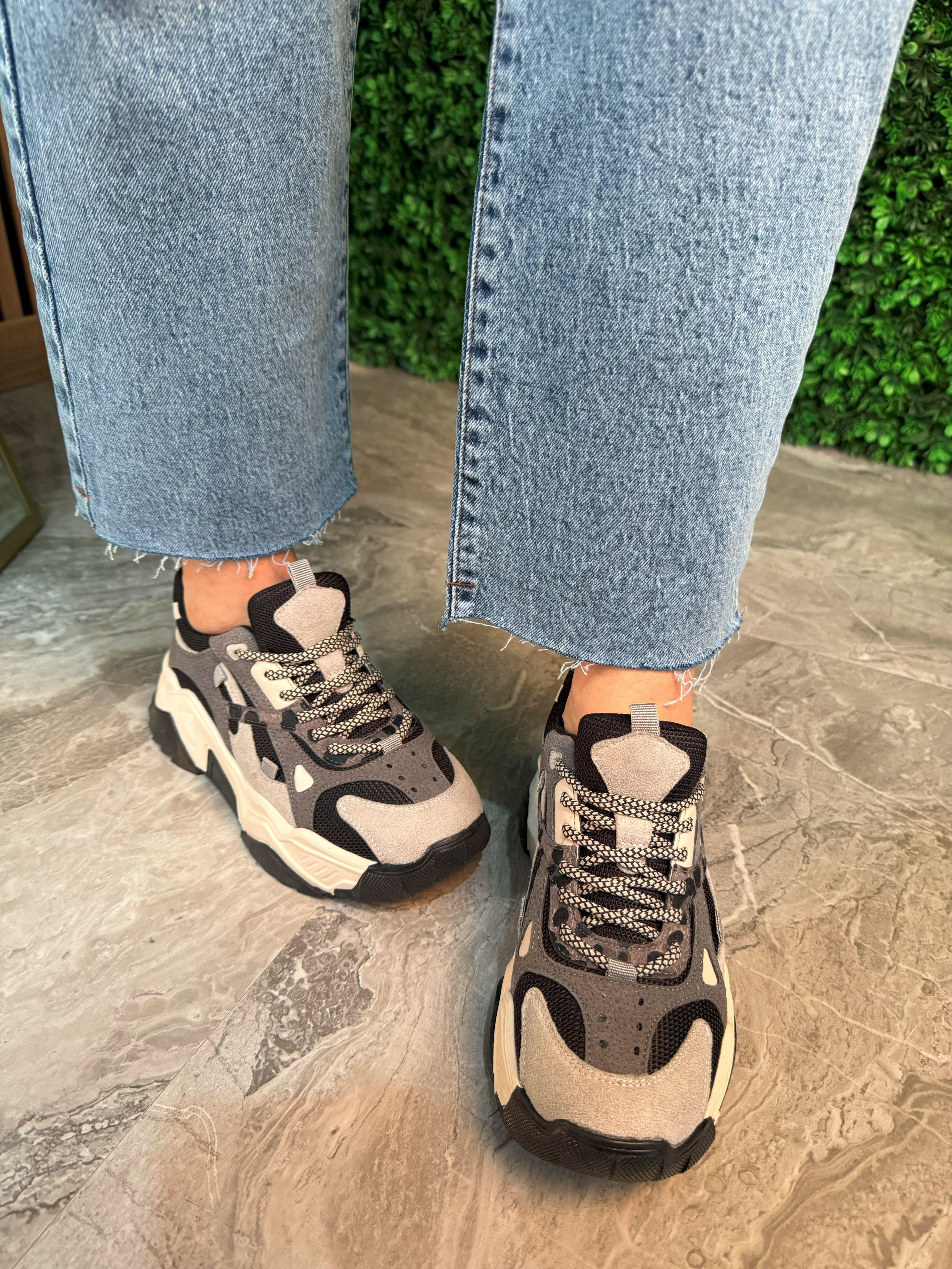 SMRUN BUZ SİYAH SPOR
