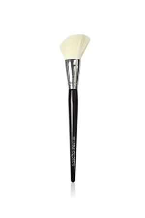 Nascita Profesyonel Açılı Allık Makyaj Fırçası - 253 Angled Blush