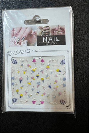 Ocean Nail Art Love Box Sevgililer Günü Tırnak Tasarım Seti – Takma Tırnak, Nail Art & Yapıştırıcı (5'li Set)