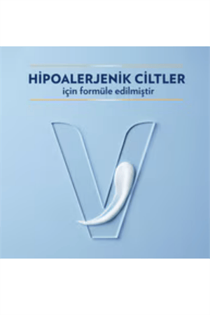Vaseline Vücut Losyonu Hassas Bakım – Kuru, Çok Kuru ve Hassas Ciltler İçin Yoğun Nemlendirici, 200 ml