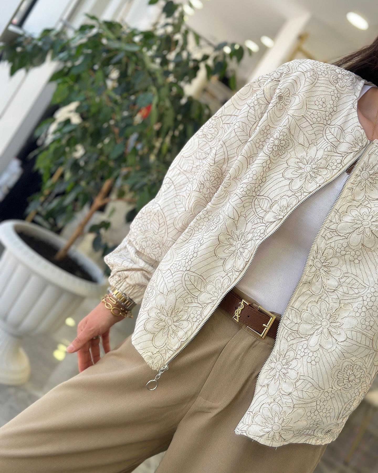 CEKETModa MTTasrmcktişkmlİşlemeli Tasarım Ceket 