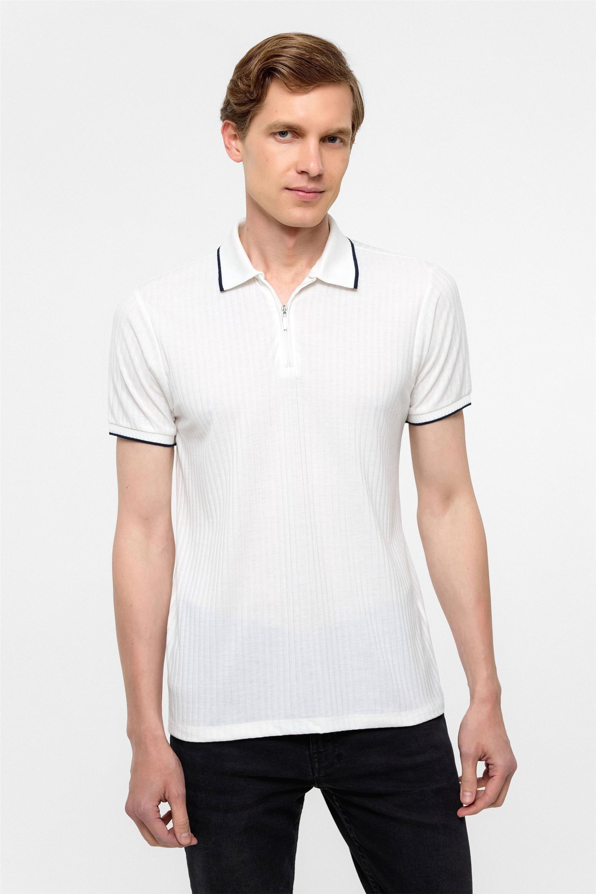 Beyaz Slim Fitilli Polo Yaka Tişört