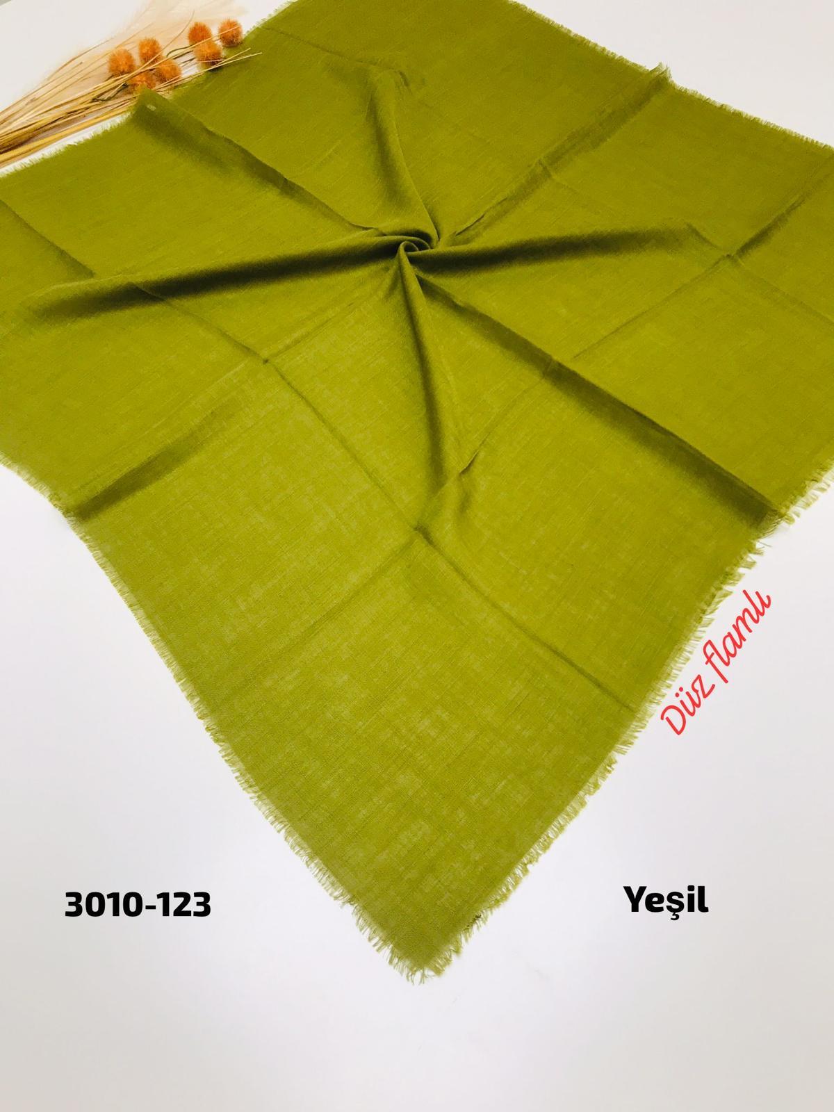 3010 Düz Flamlı Eşarp