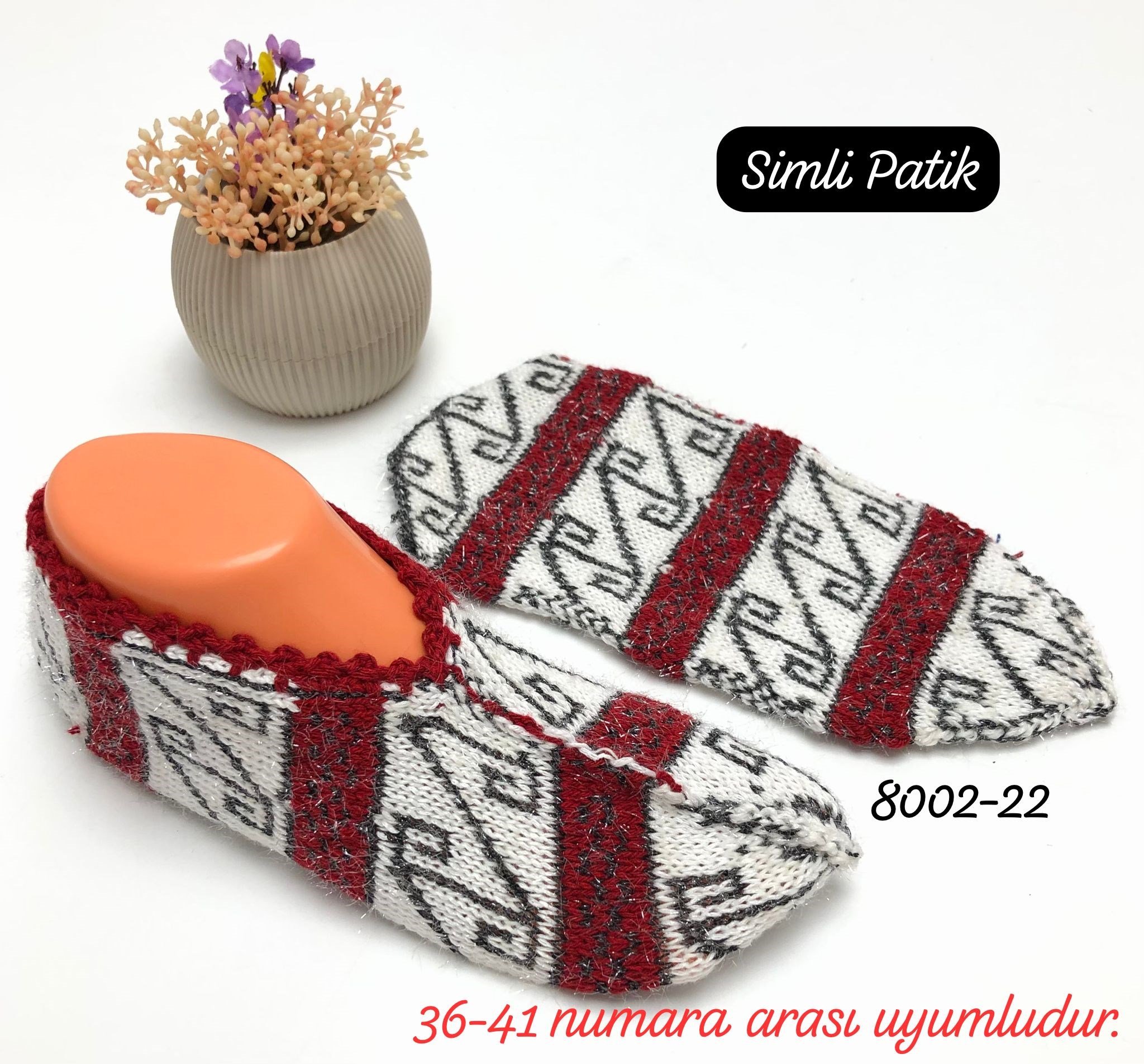 8002 Desenli Simli Patik