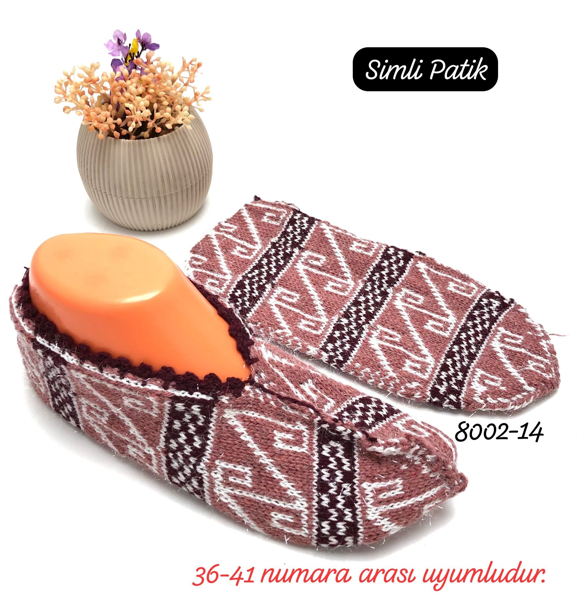 8002 Desenli Simli Patik