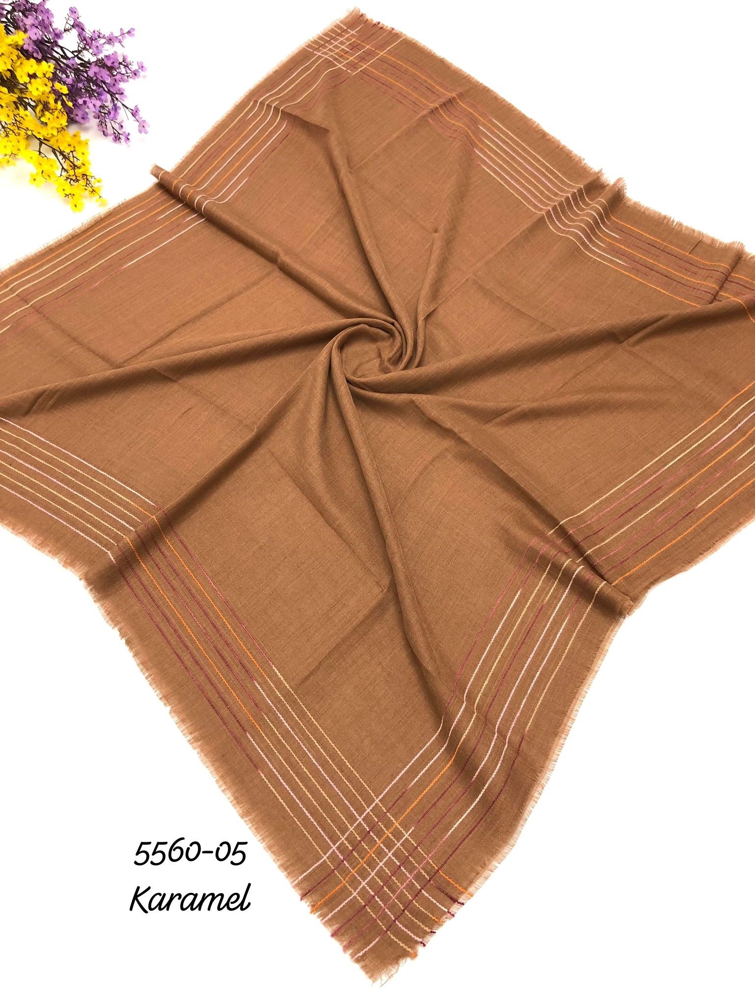 5560 Kenar Şeritli Pamuk Eşarp