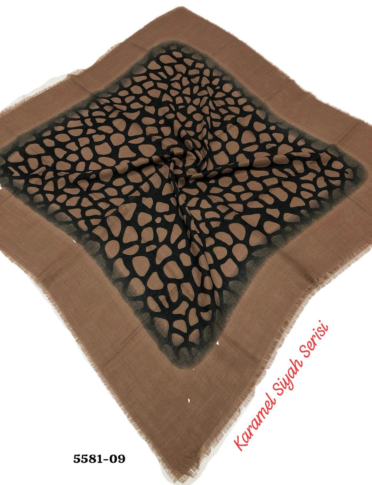 5581 Flamlı Pamuk Eşarp