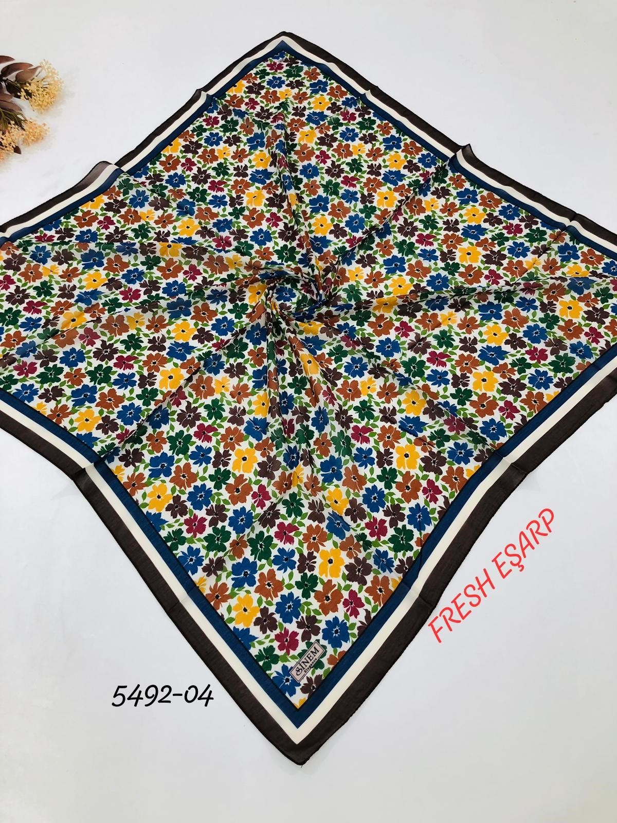 5492 Fresh Eşarp