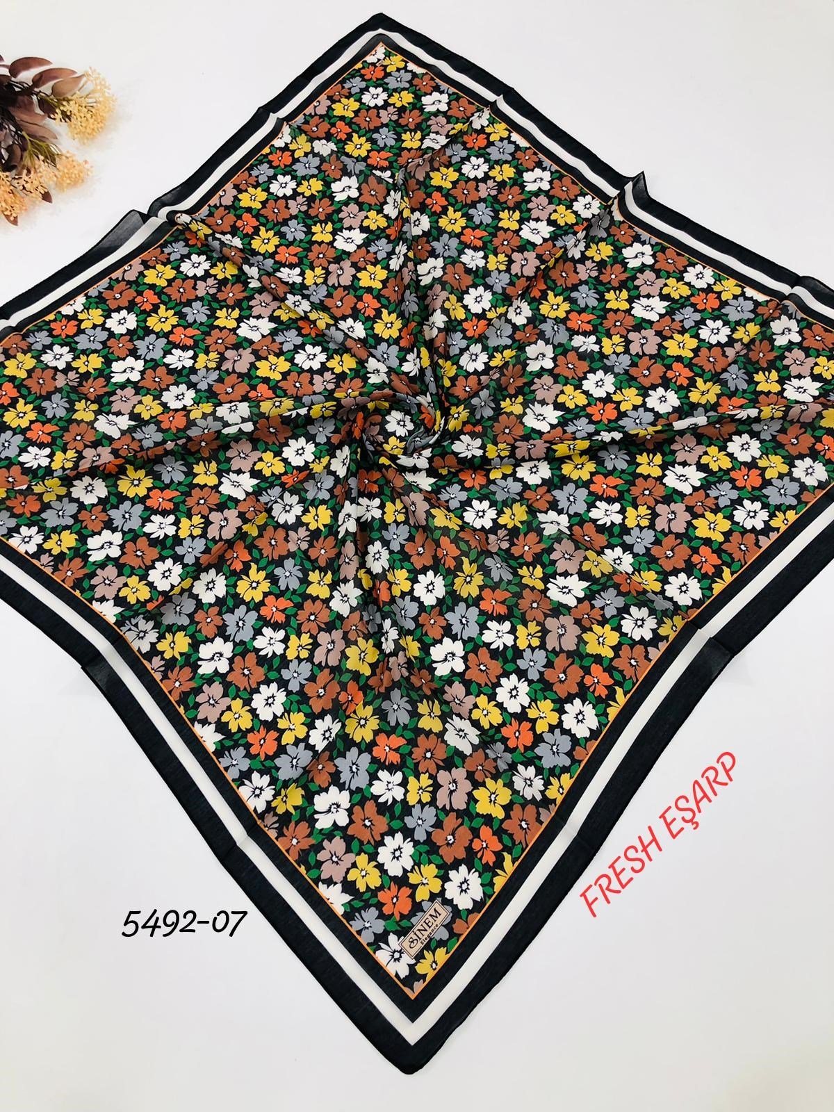5492 Fresh Eşarp