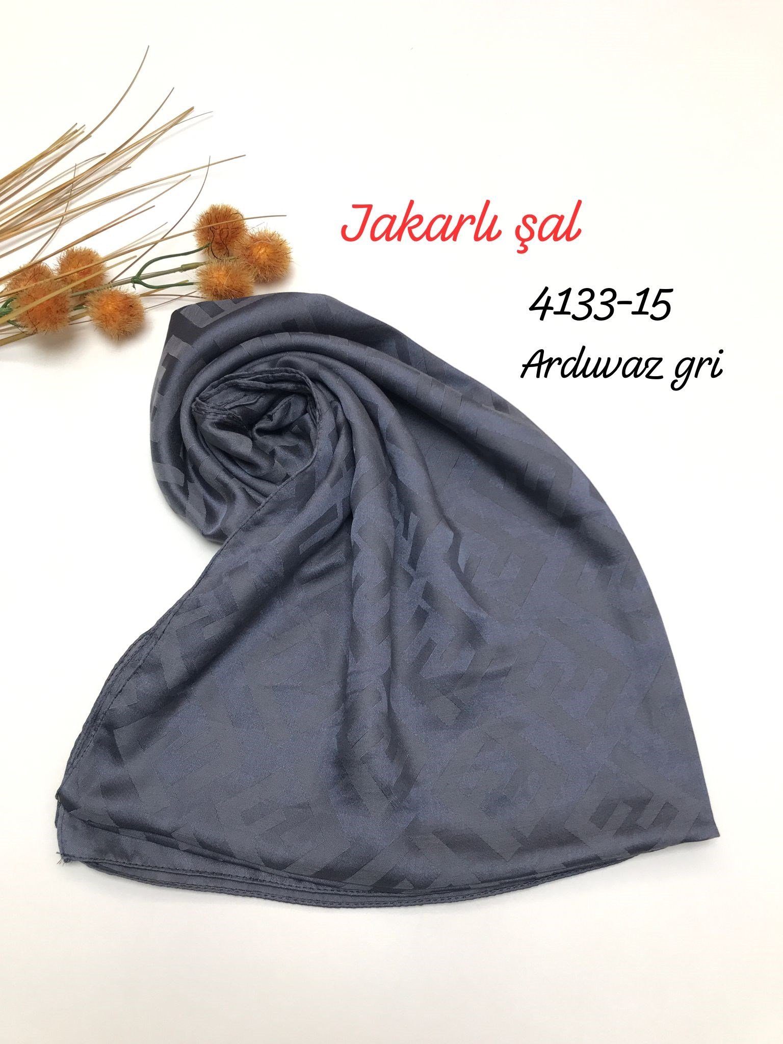 4133 Jakarlı Şal