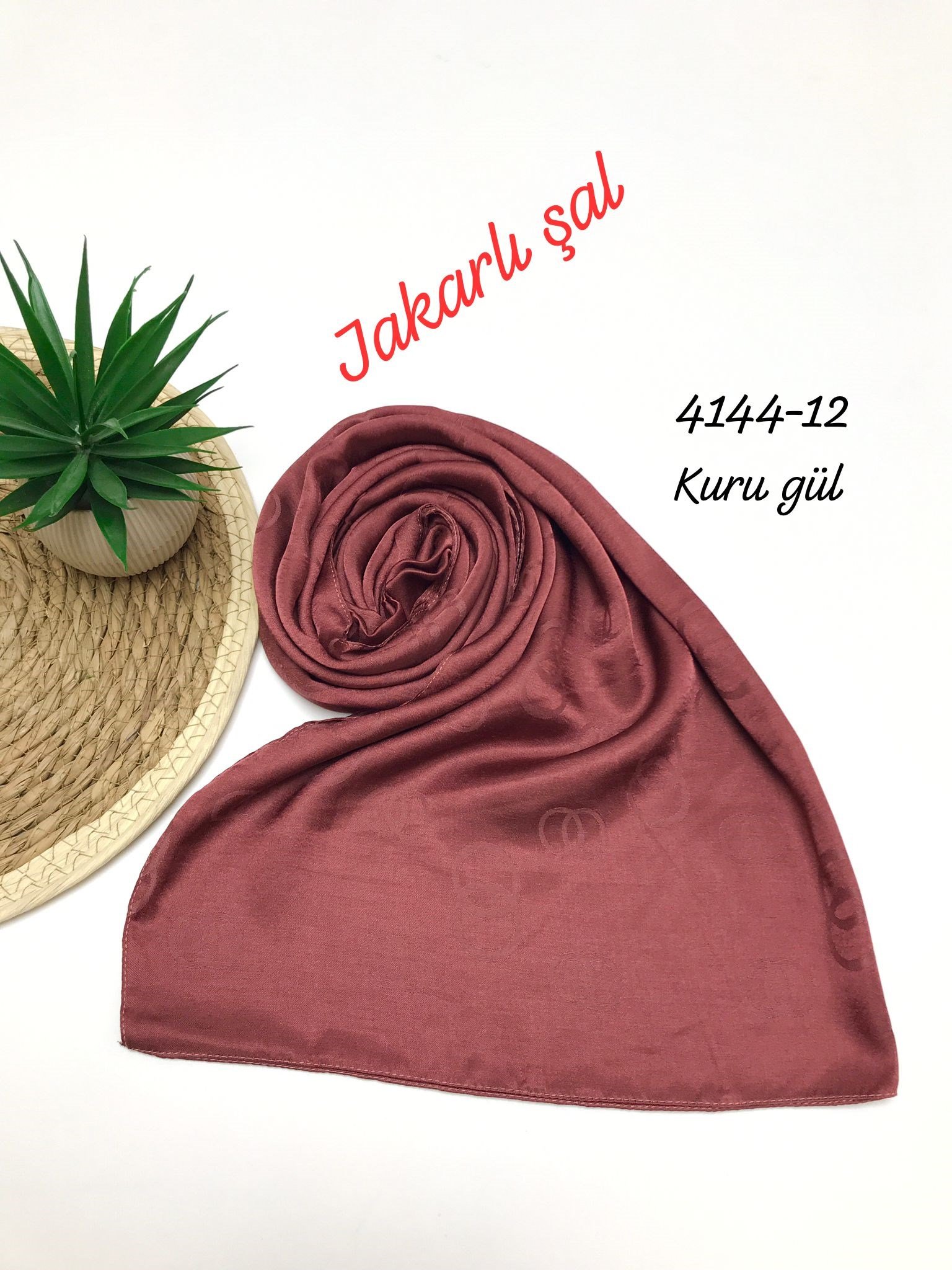 4144 Jakarlı Şal