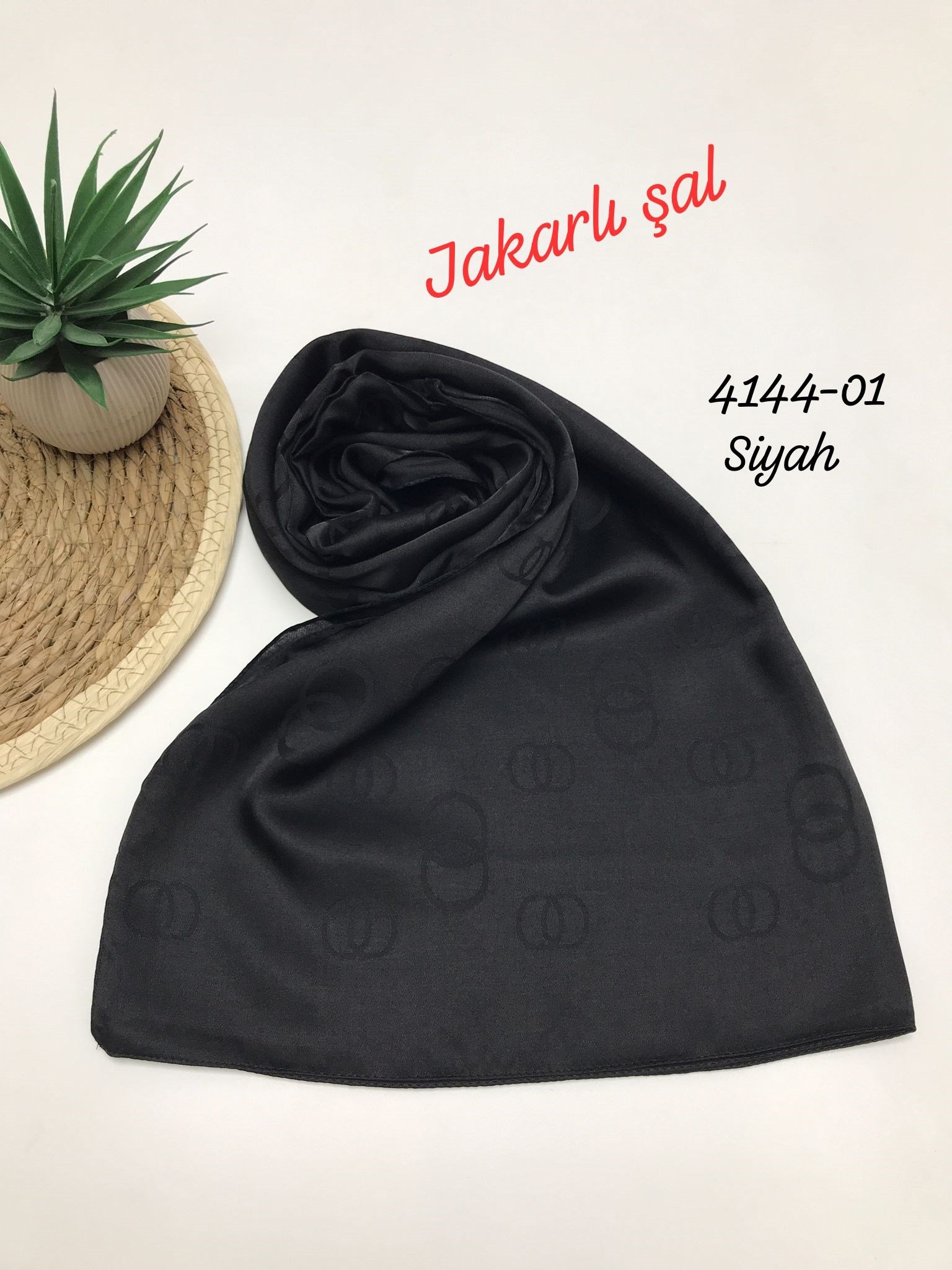 4144 Jakarlı Şal