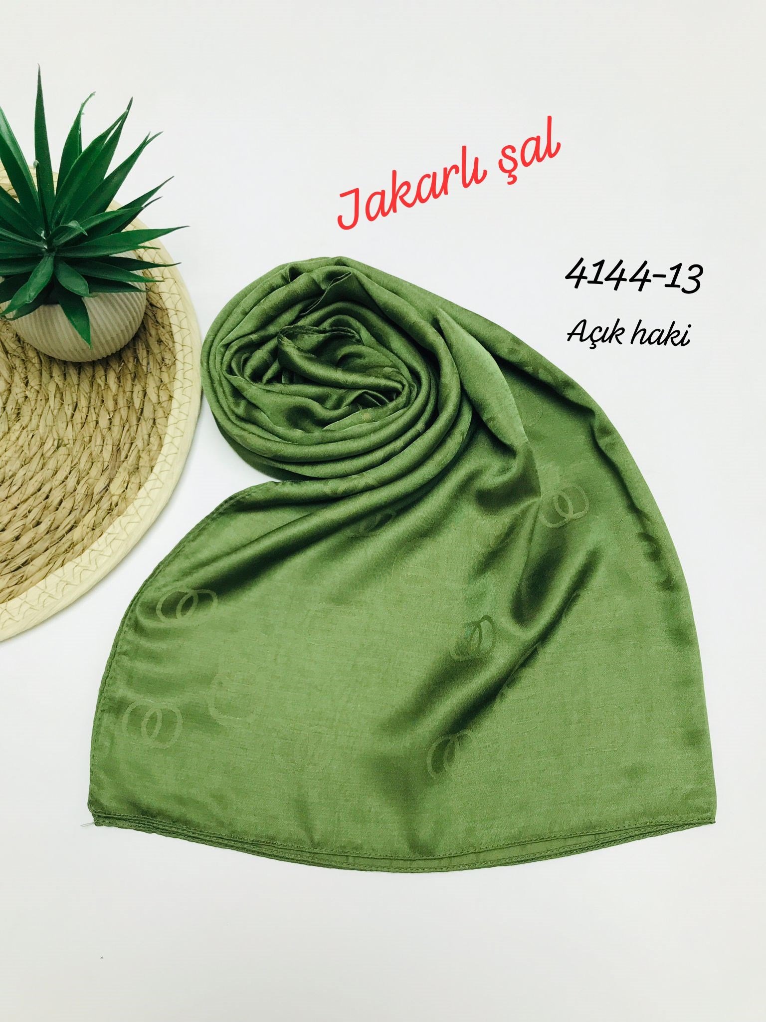 4144 Jakarlı Şal