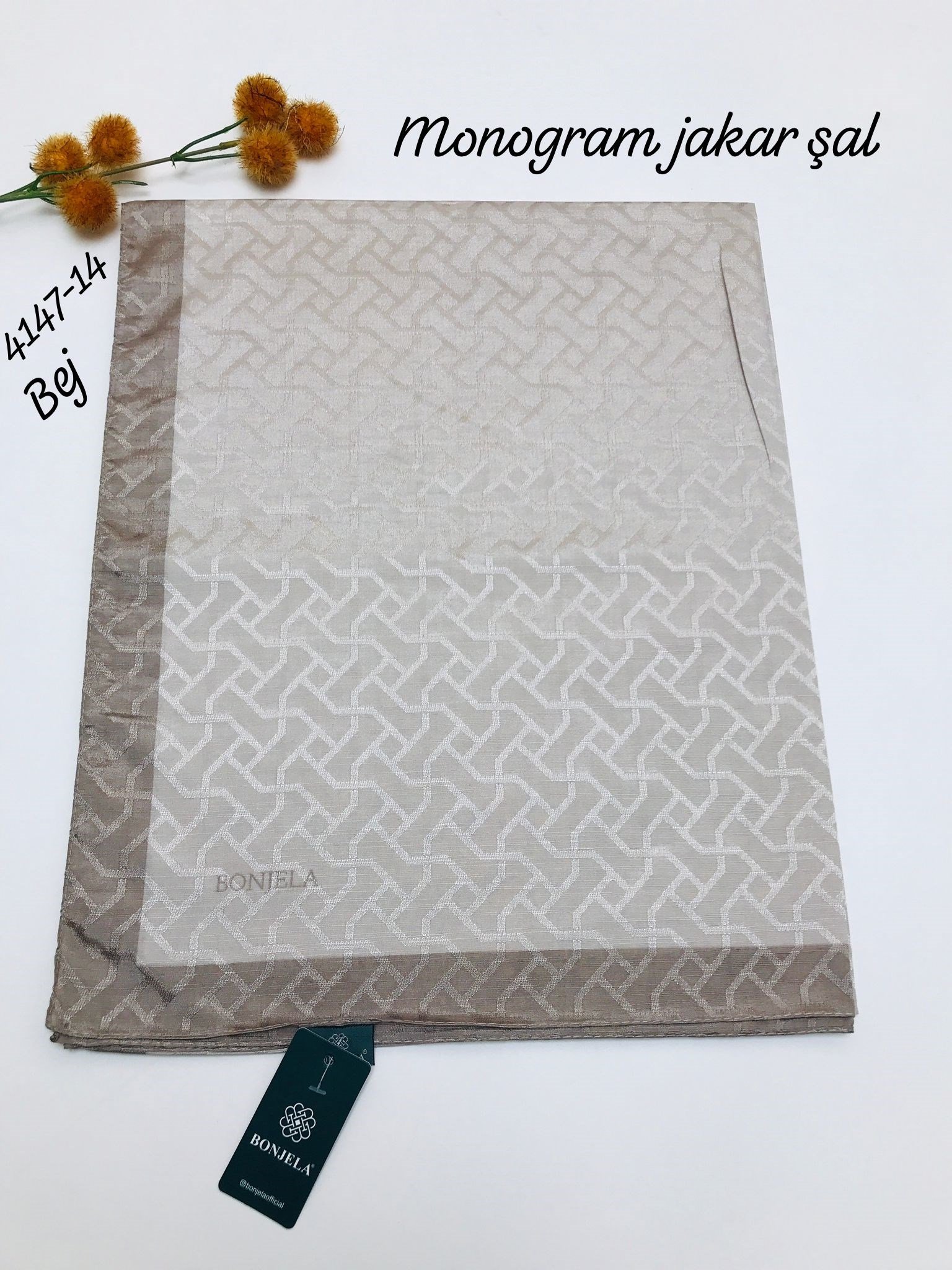 4147 Monogram Jakar Şal