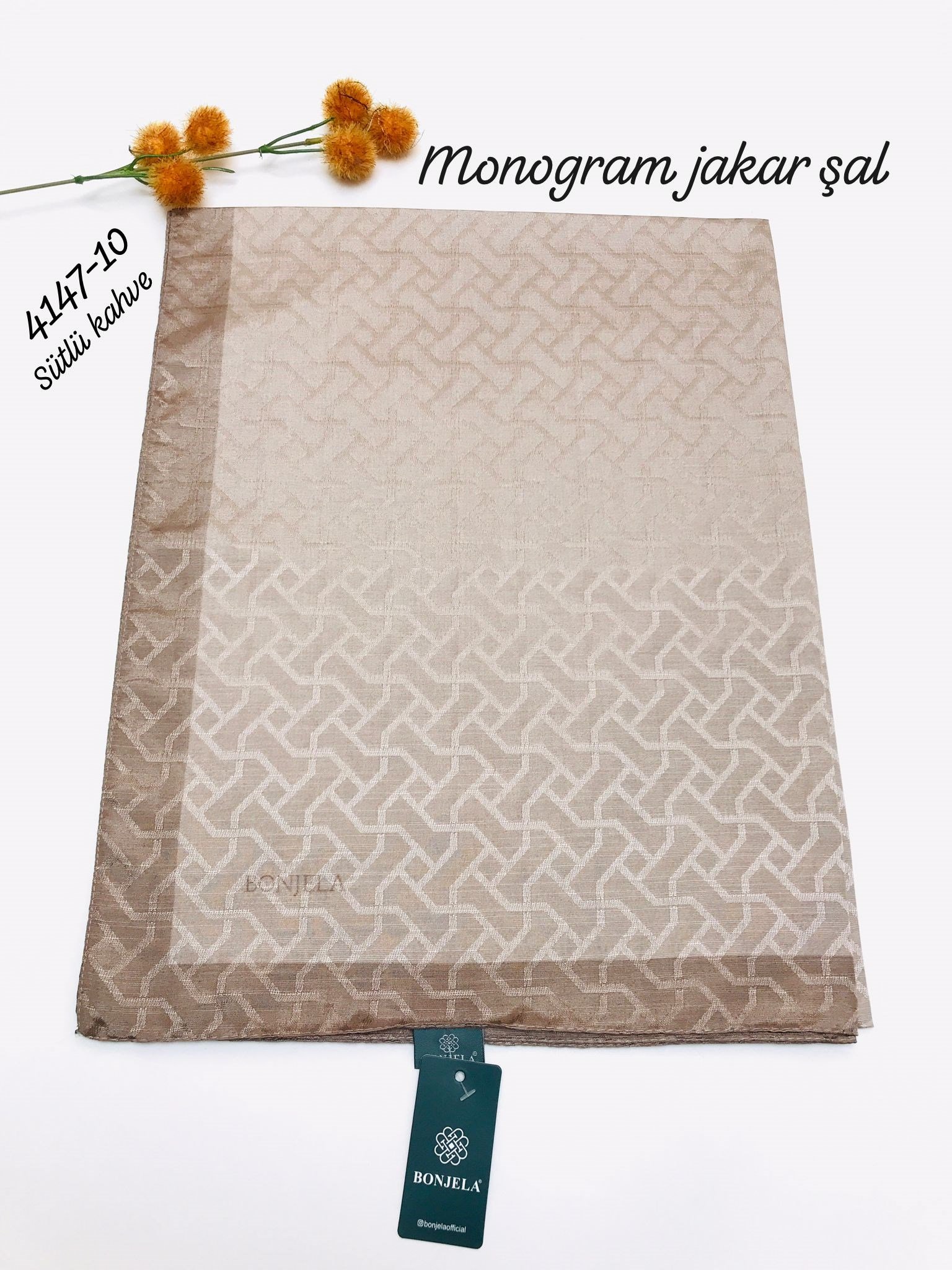 4147 Monogram Jakar Şal