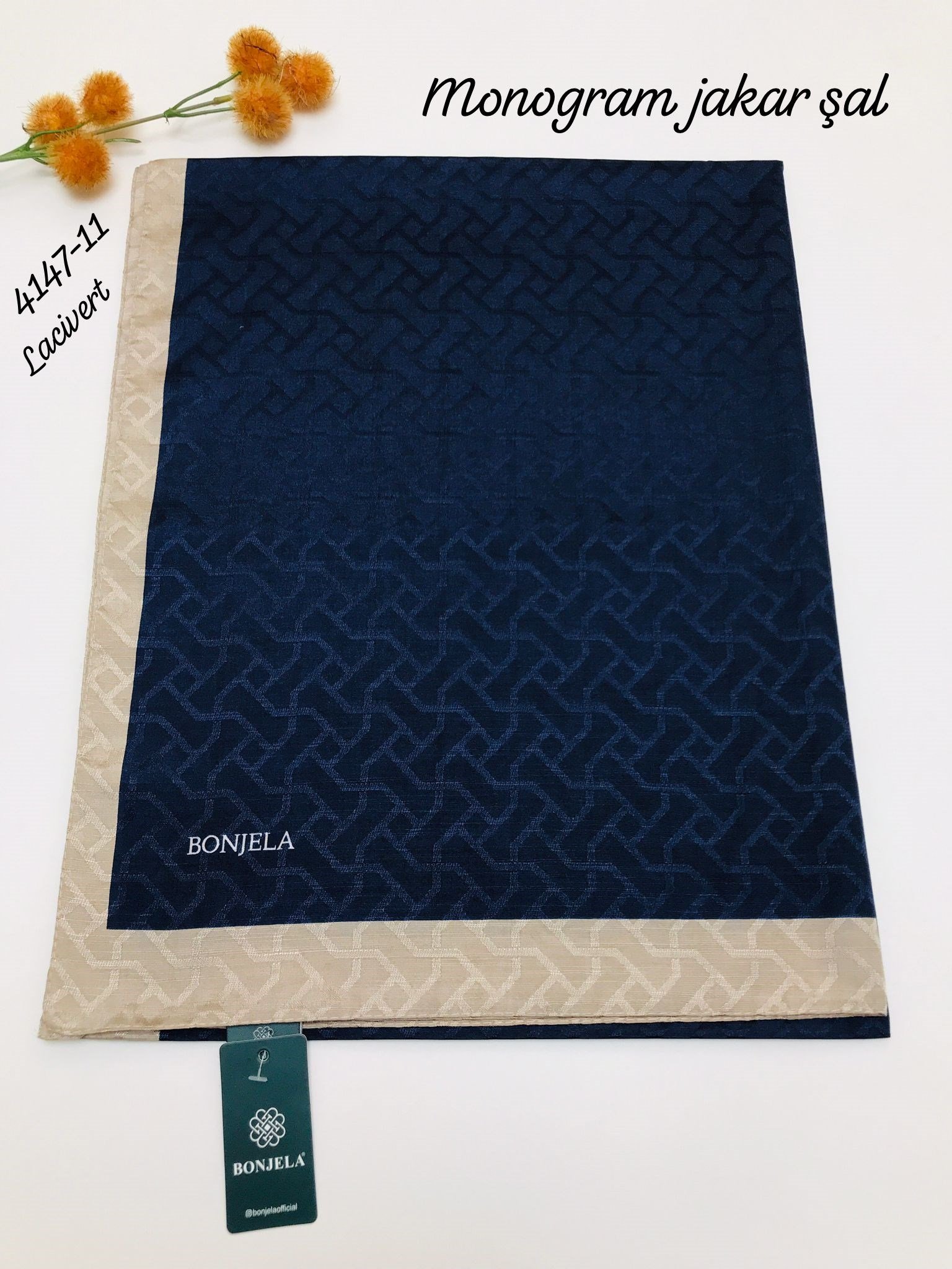 4147 Monogram Jakar Şal