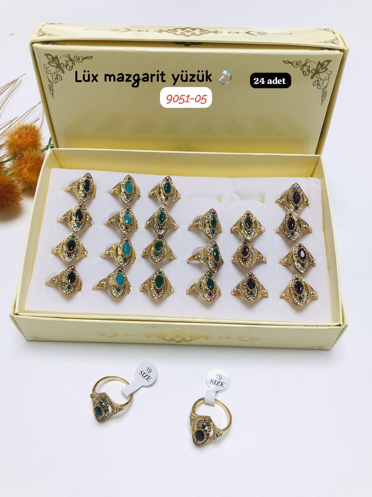 9051 Lüx Mazgarit Yüzük