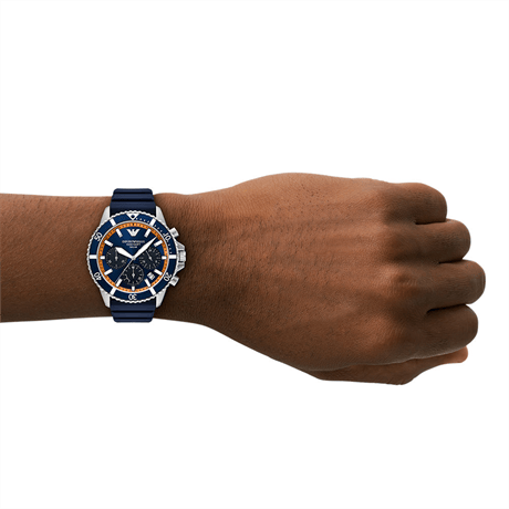 Emporio Armani AR11696 Erkek Kol Saati