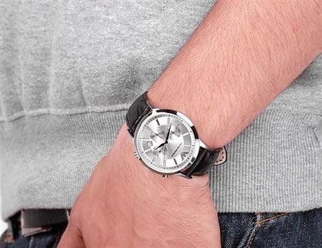 Emporio Armani AR2432 Erkek Kol Saati