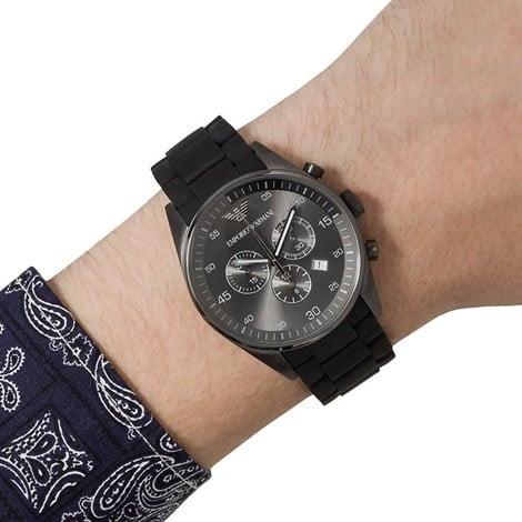 Emporio Armani AR5889 Erkek Kol Saati
