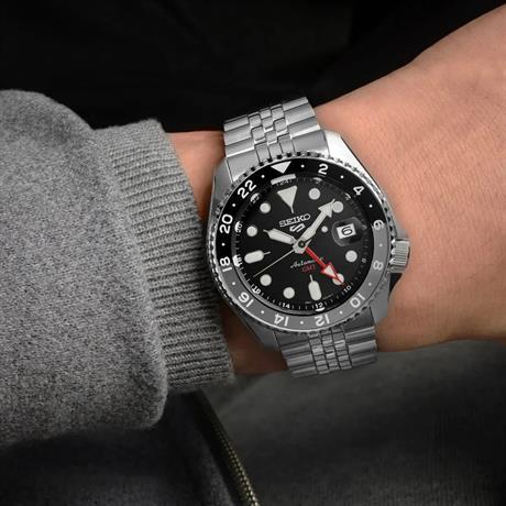 Seiko 5 Sports Otomatik GMT SSK001K1 Erkek Kol Saati