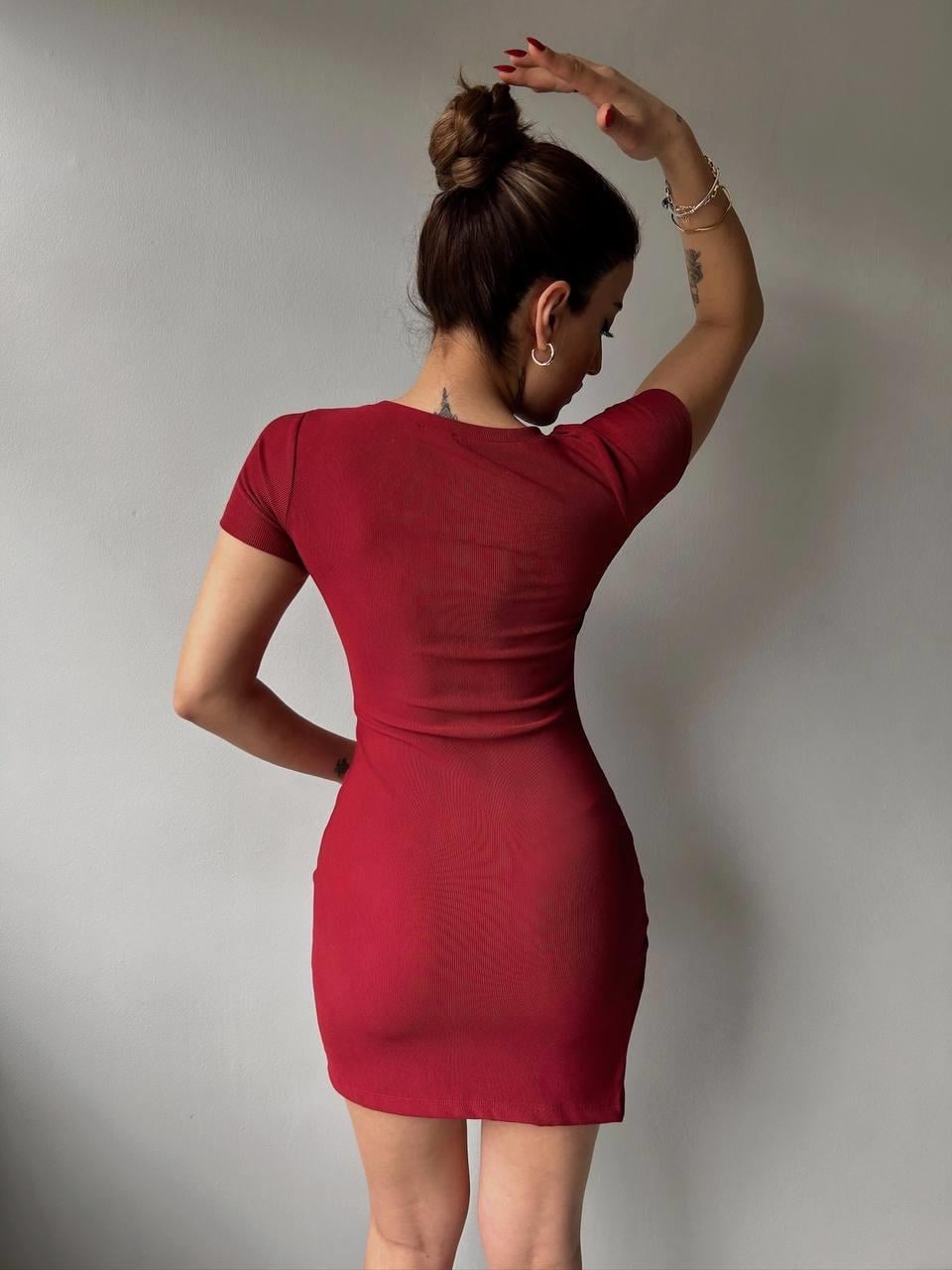 Kurdele Detaylı Yırtmaçlı Elbise - Kırmızı