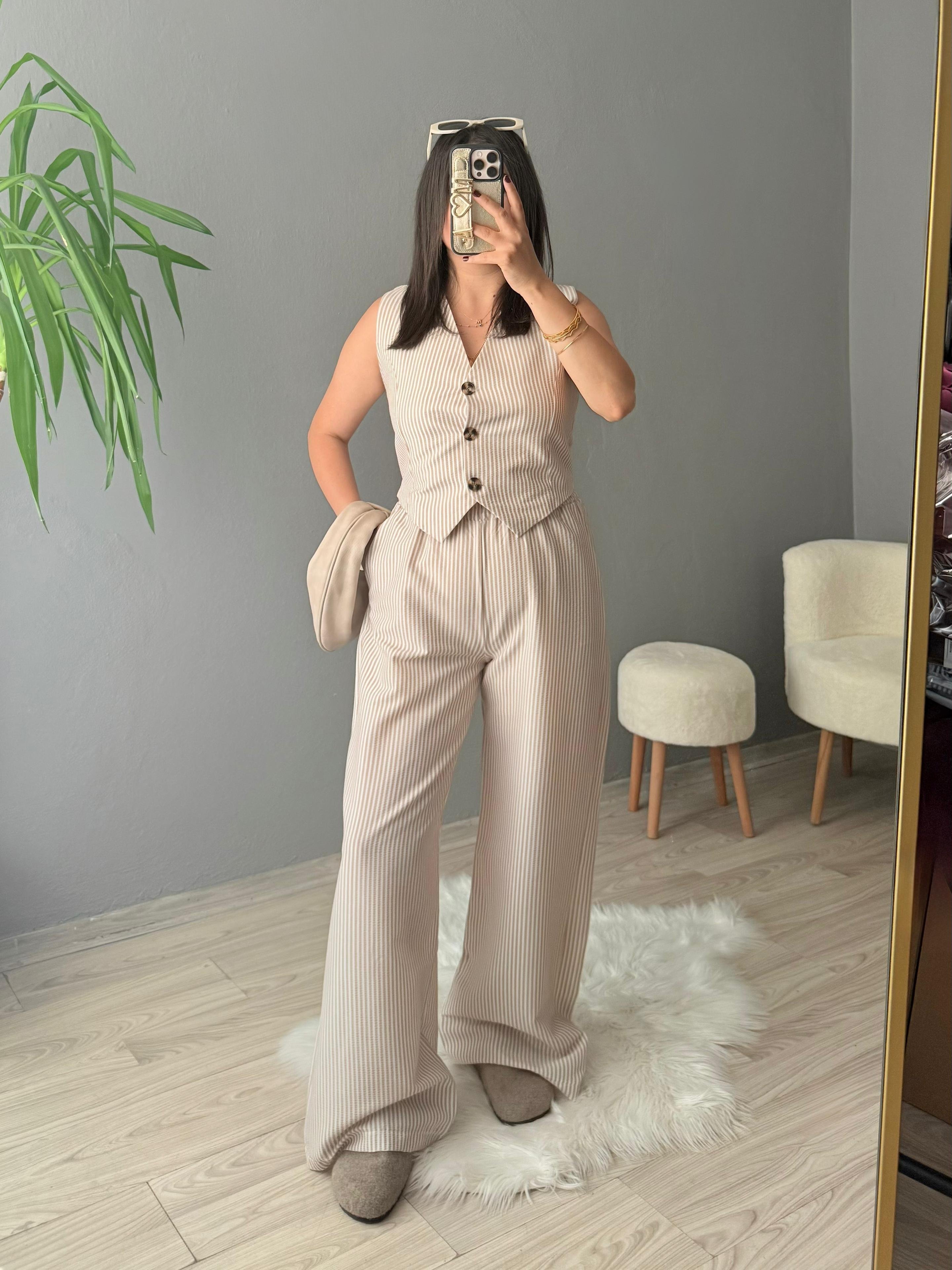 Premium Gofre Çizgili Takım - Bej