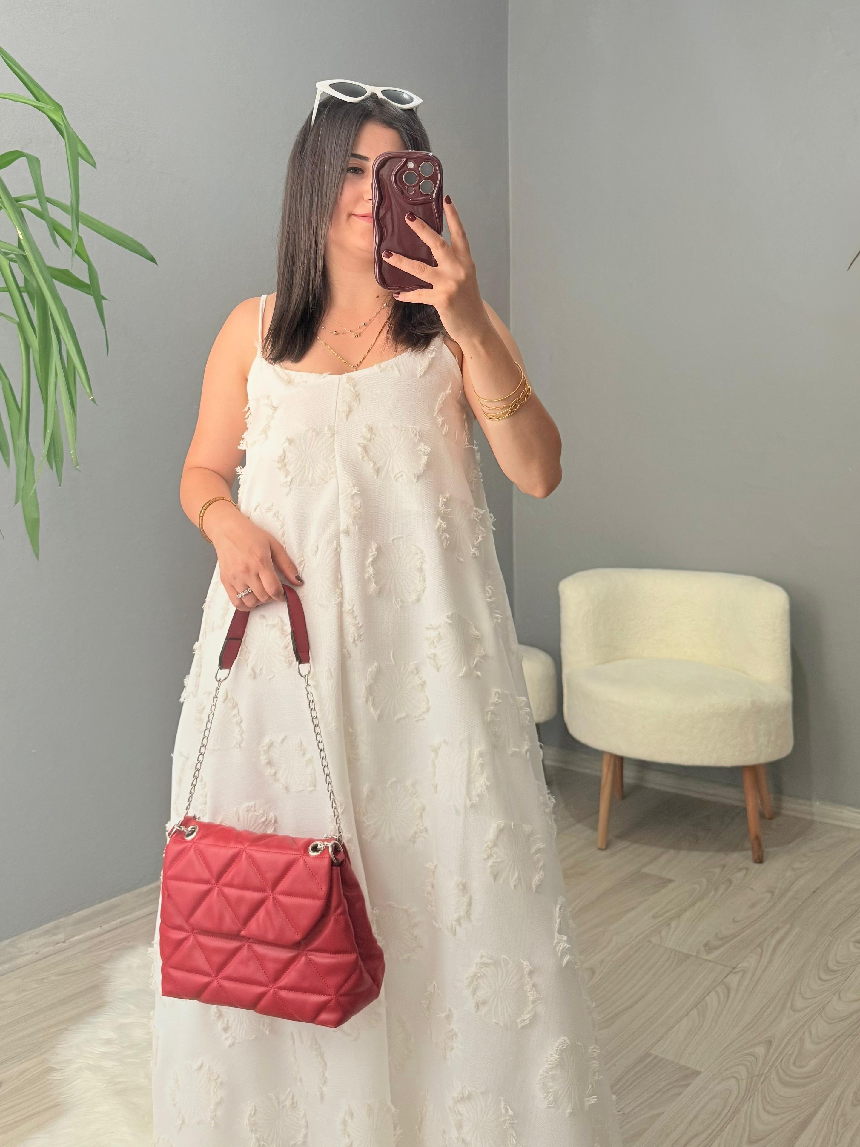 Püskül Detaylı Askılı Elbise - Beyaz